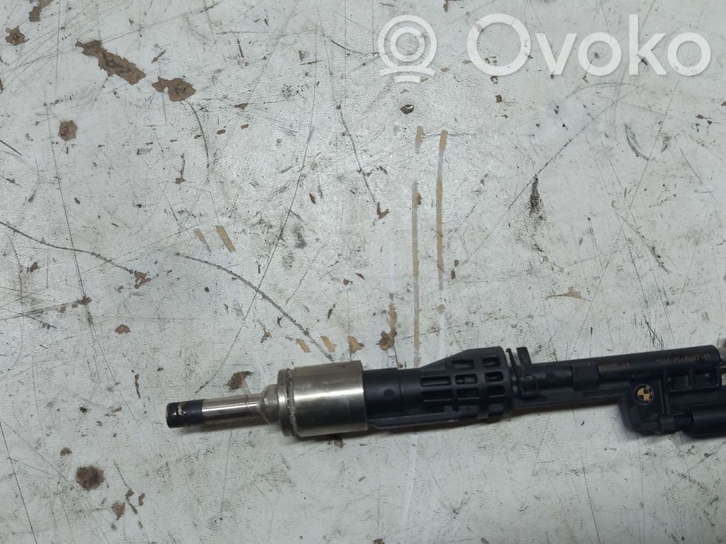BMW 3 E92 E93 Fuel injector 
