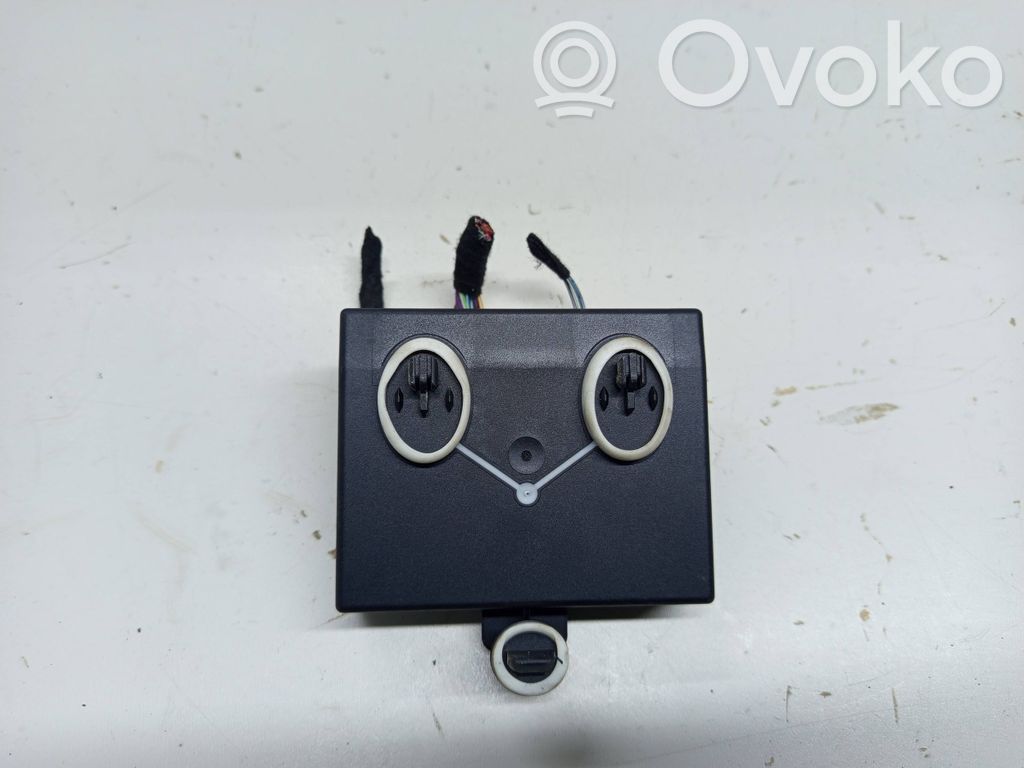 Seat Alhambra (Mk2) Door control unit/module 