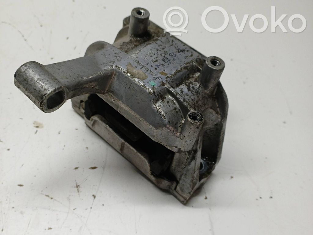 Seat Alhambra (Mk2) Engine mount bracket 