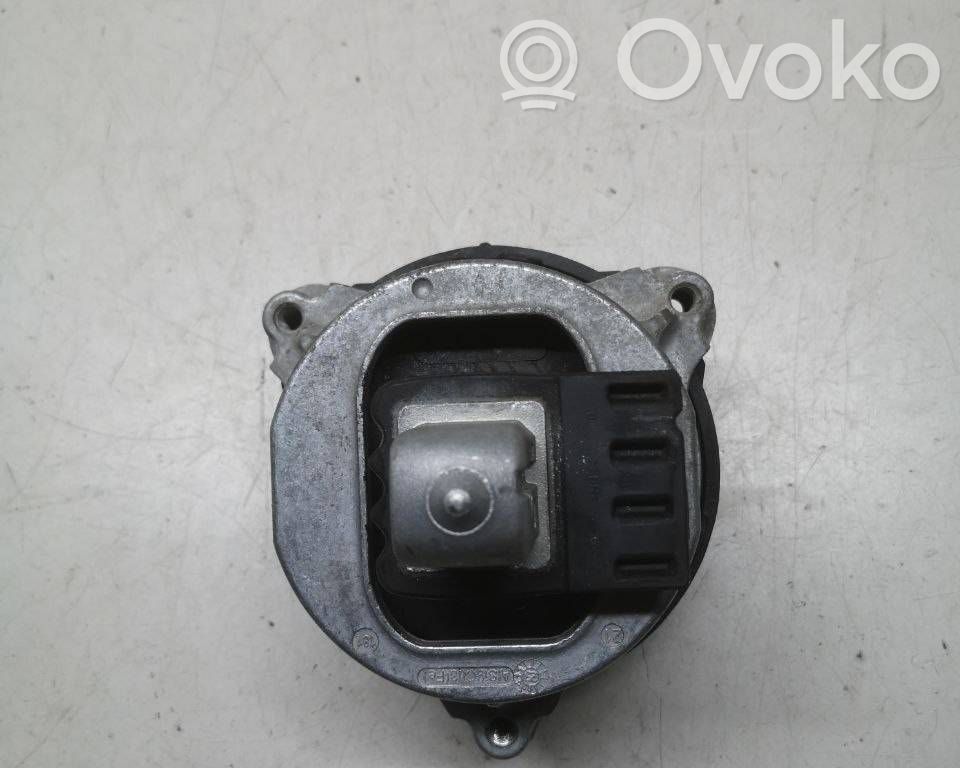 BMW X3 G01 Engine mount bracket 
