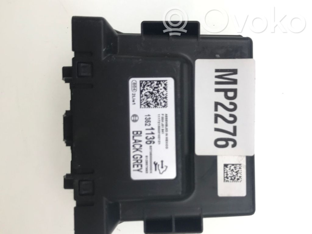 Opel Insignia A Gateway control module 