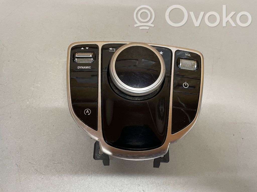 Mercedes-Benz C W205 Panel radia 