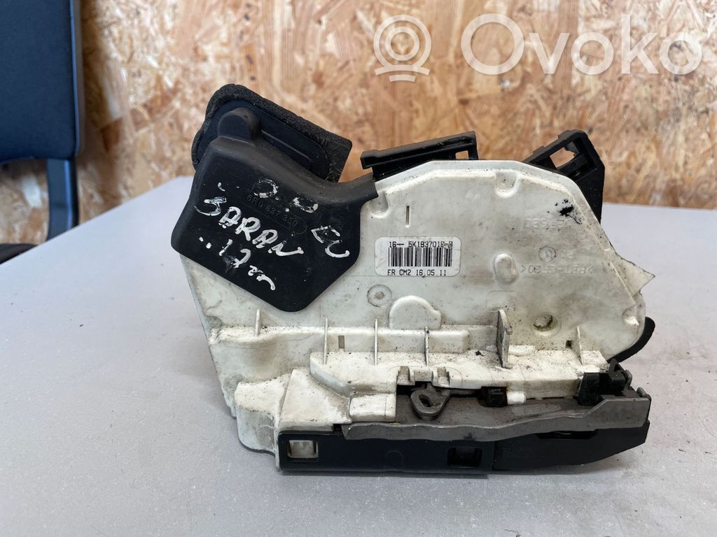 Volkswagen Sharan Priekšpusē slēdzene 