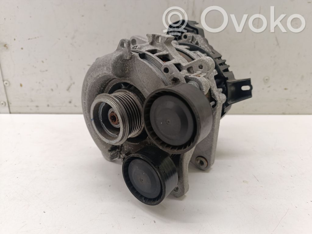 Nissan Qashqai J12 Генератор 