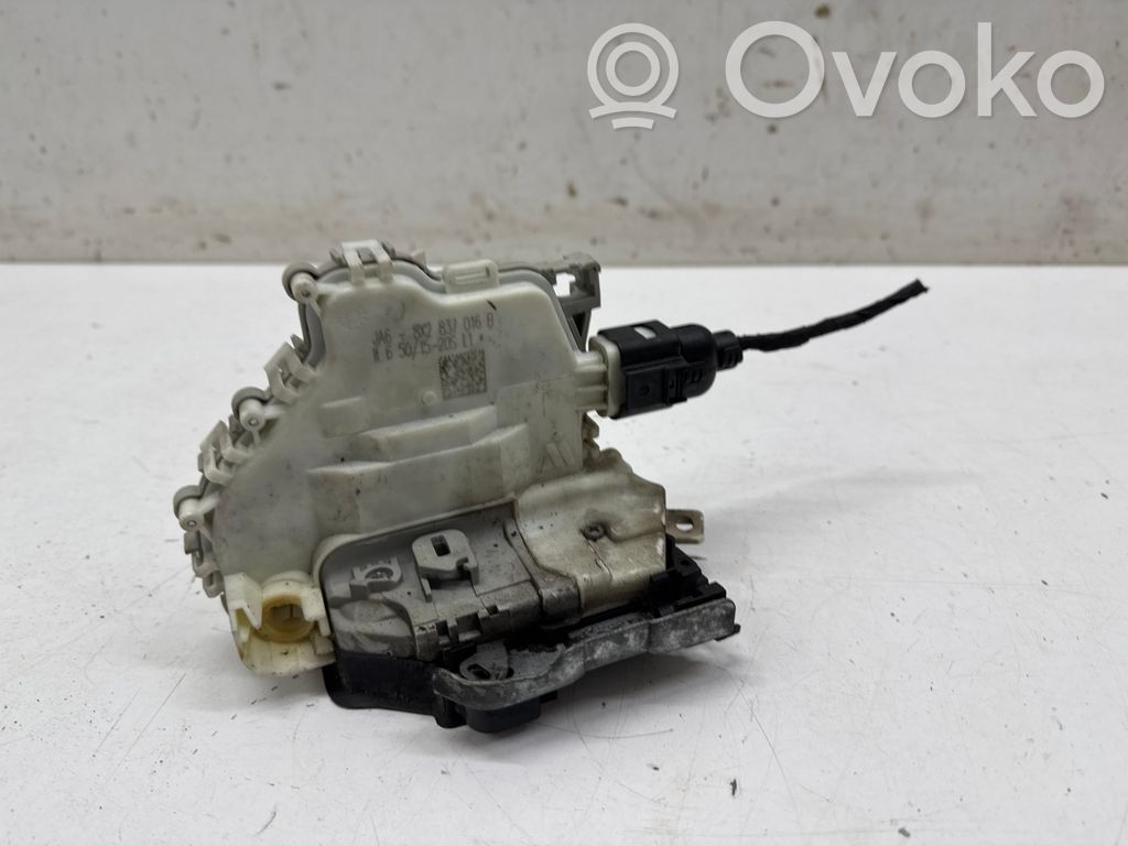 Audi A3 S3 8V Priekšpusē slēdzene 