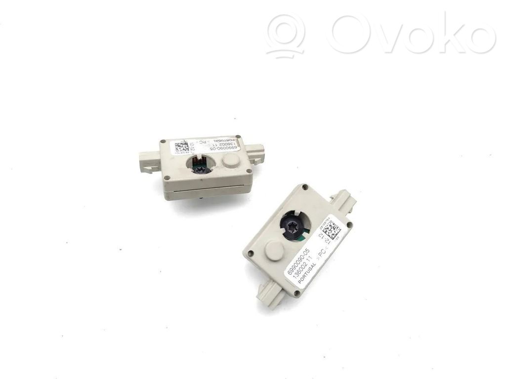 BMW 7 E65 E66 Antenos stiprintuvas 