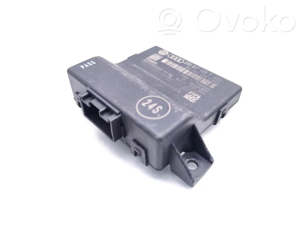 Audi A5 8T 8F Gateway control module 