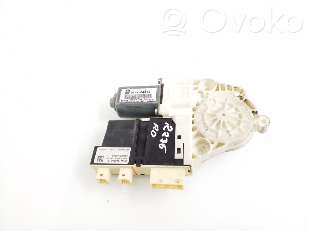 Silnik regulatora szyby drzwi przednich   9649304480