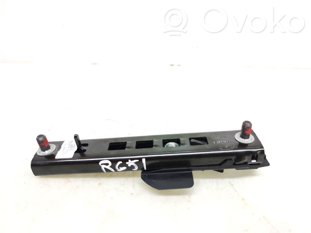 Volvo XC40 Riel de ajuste del cinturón de seguridad 