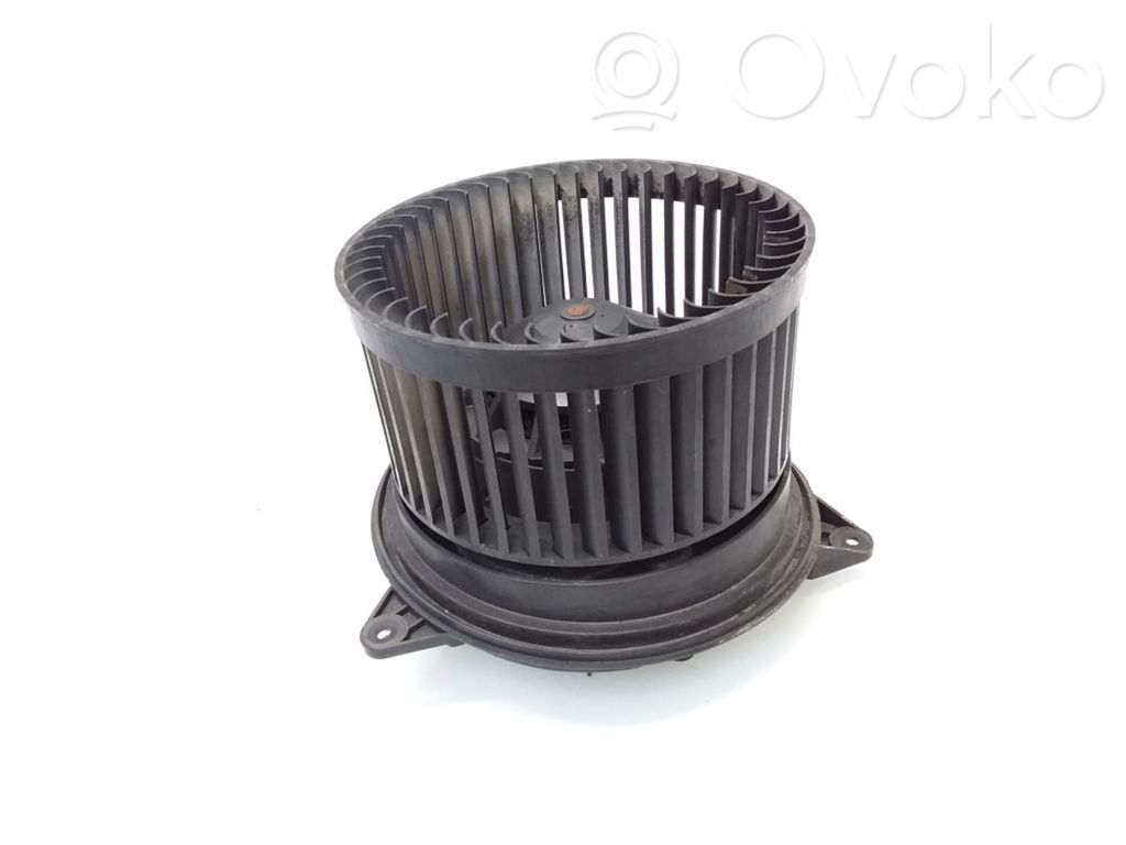 Ford Mondeo Mk III Pečiuko ventiliatorius/ putikas 
