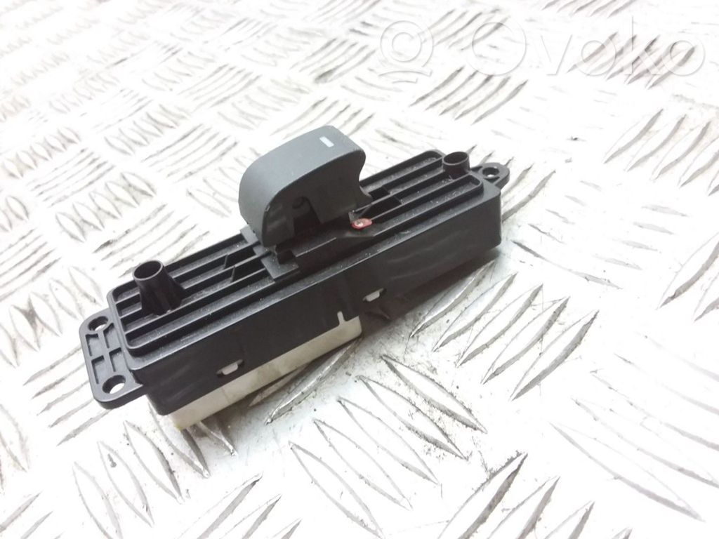 Mazda 6 Electric window control switch 