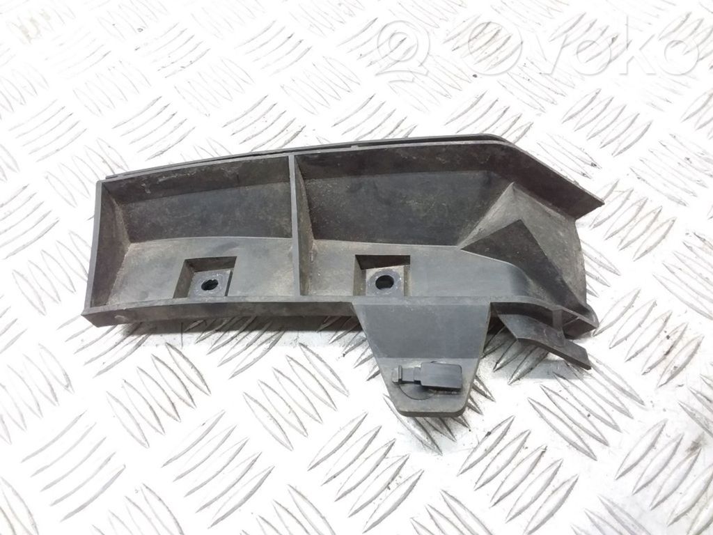 Volvo V50 Rear bumper mounting bracket 