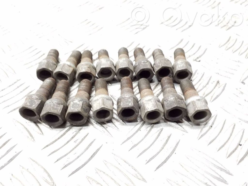 Tuercas/tornillos