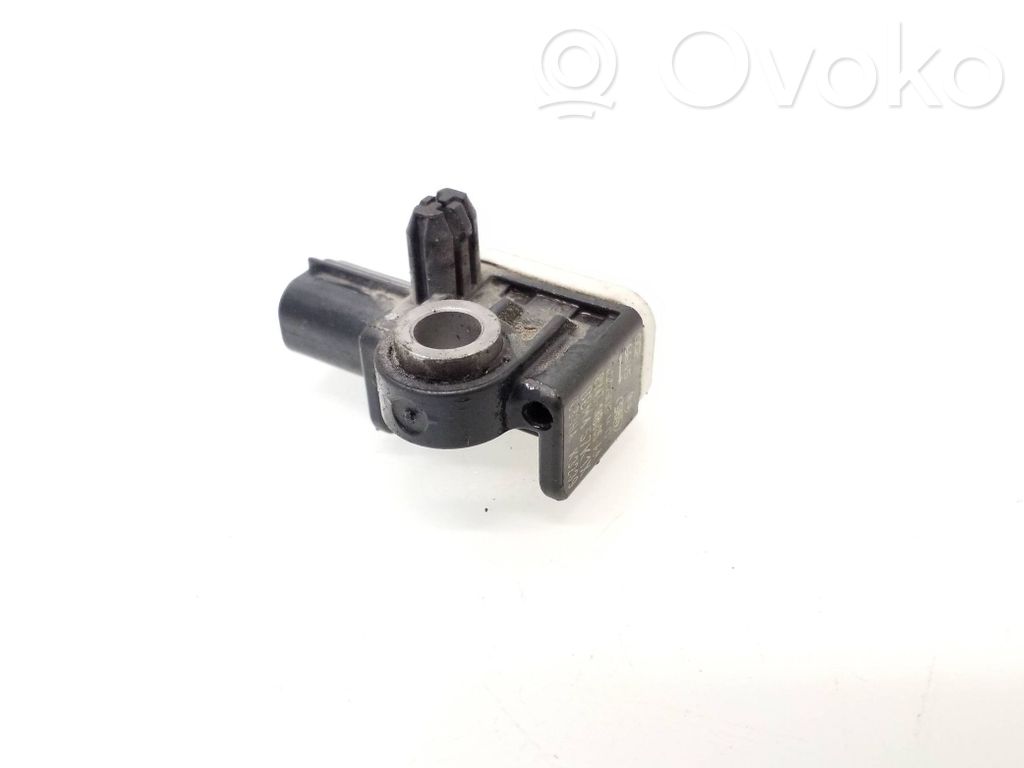 Ford Mondeo MK IV Airbagsensor Crashsensor Drucksensor 
