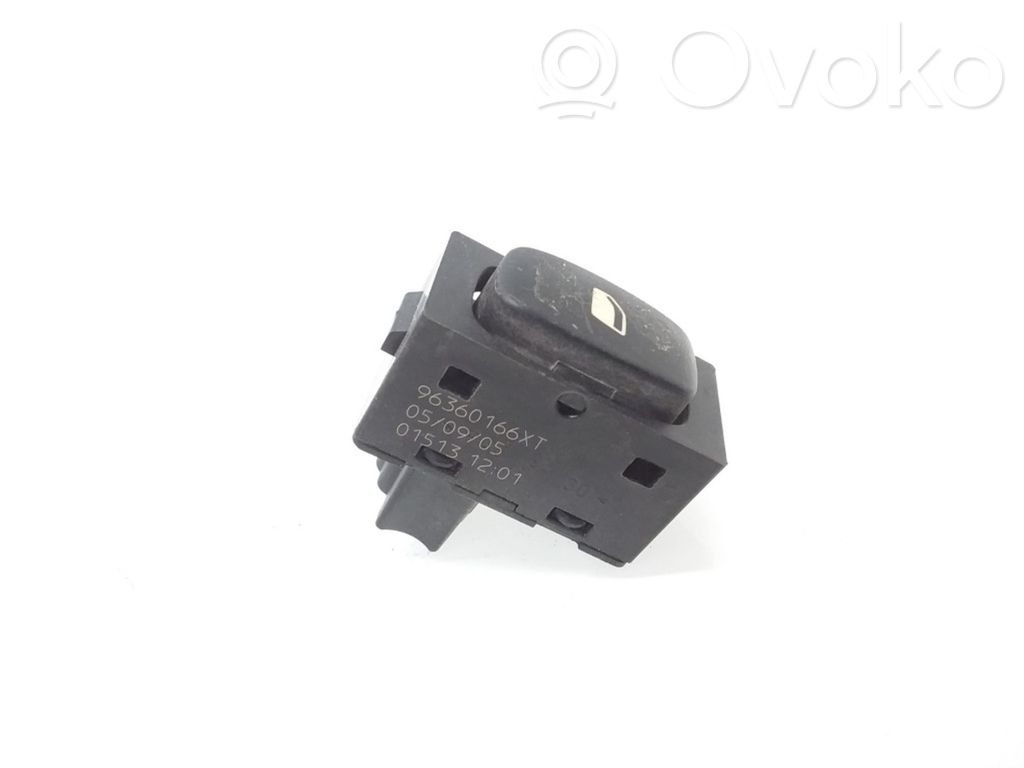 Peugeot 307 Electric window control switch 