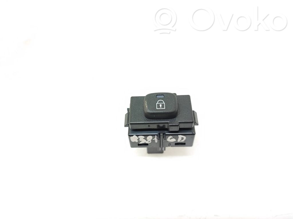 Volvo V60 Central locking switch button 