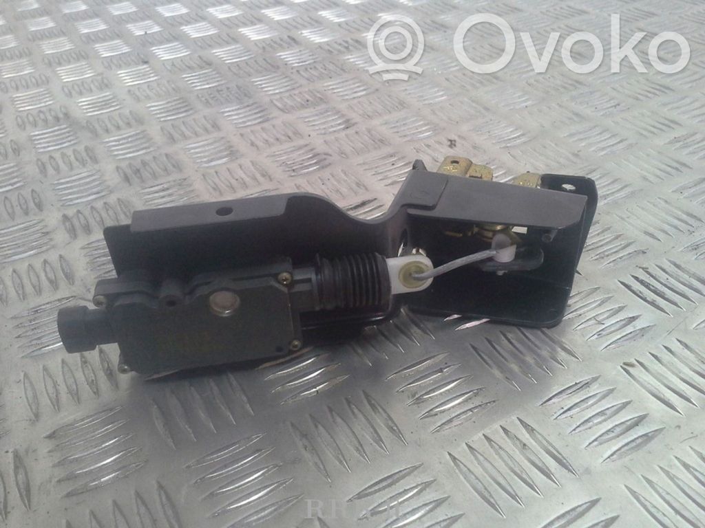 Citroen C5 Tailgate window lock/catch/latch 