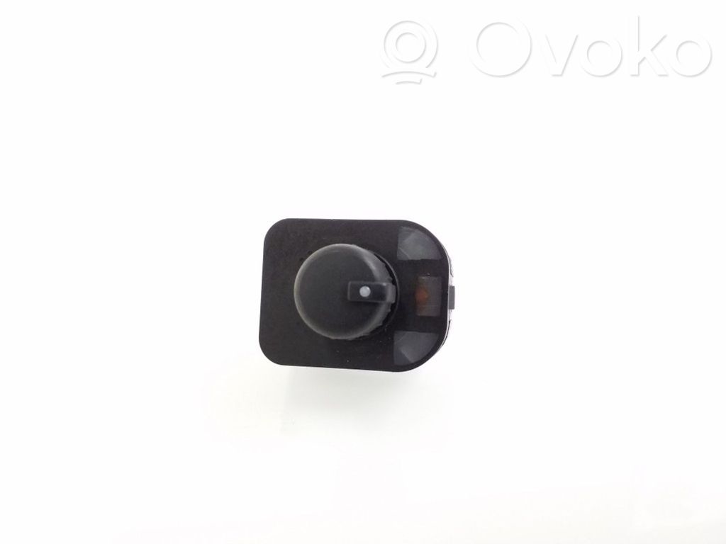 Audi A4 S4 B6 8E 8H Wing mirror switch 