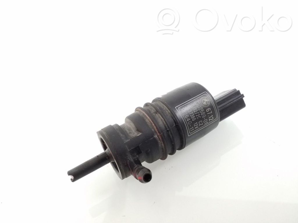BMW 1 F20 F21 Pumpe Scheibenwaschanlage 