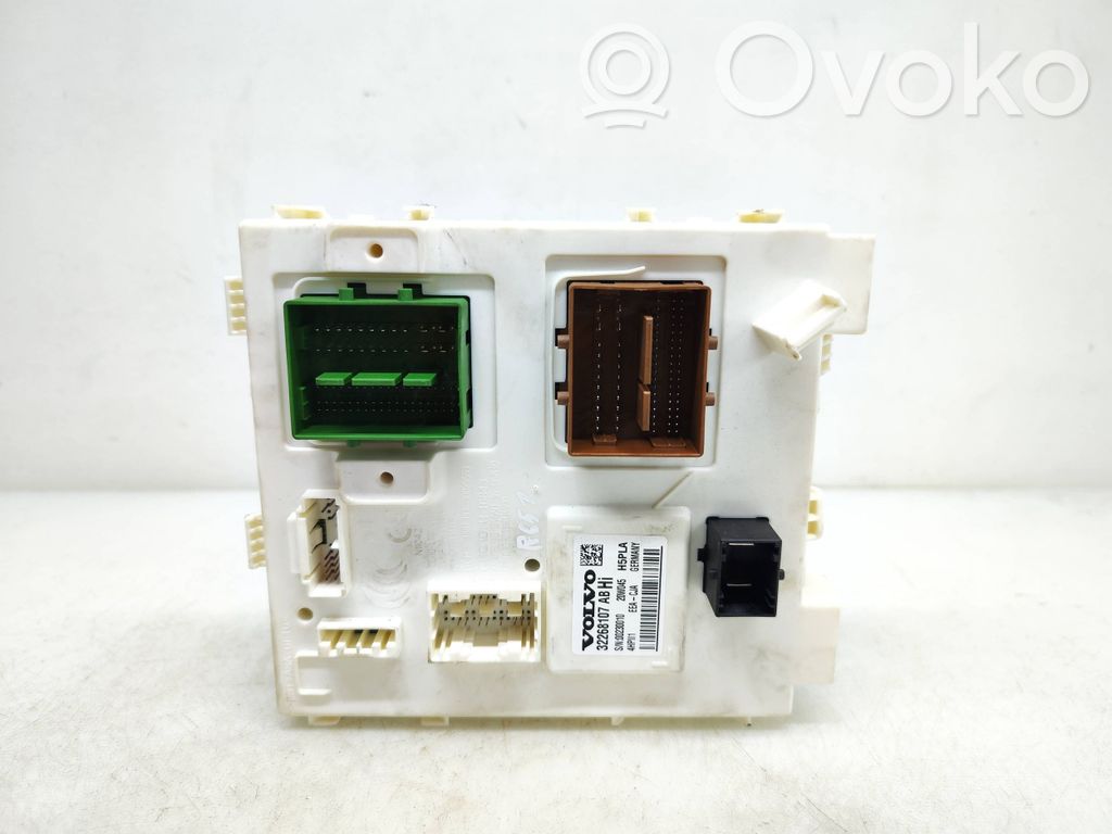 Volvo XC40 Comfort/convenience module 