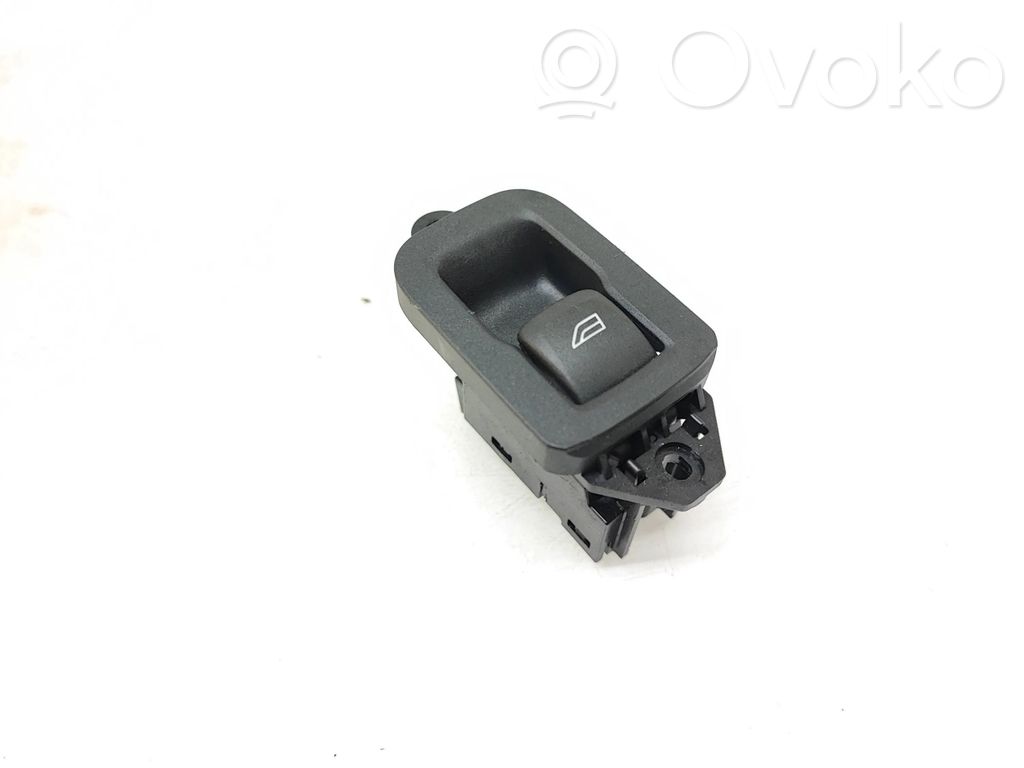 Volvo V60 Electric window control switch 