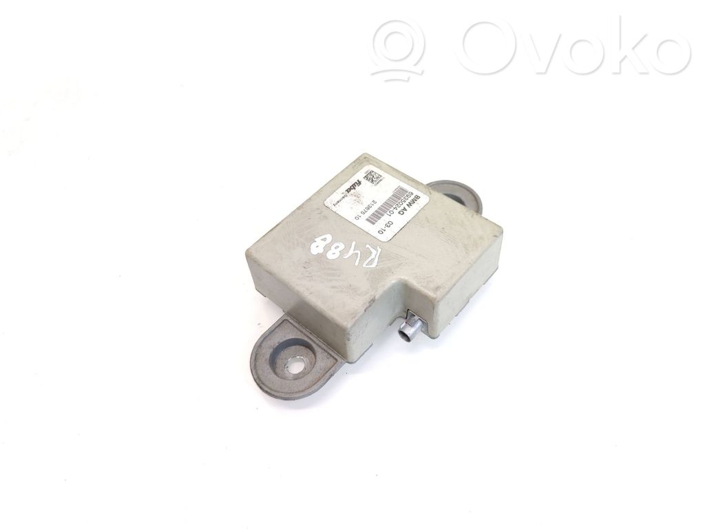 BMW 5 F10 F11 Antenos stiprintuvas 