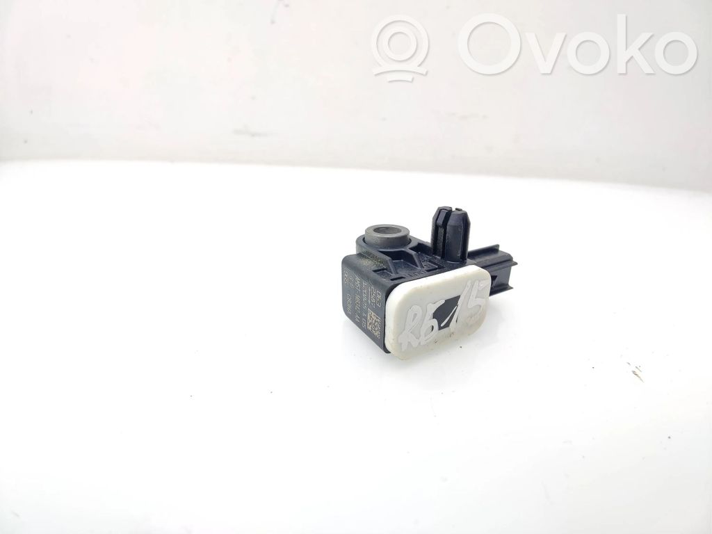 Ford Kuga I Airbag deployment crash/impact sensor 