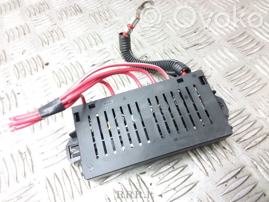 Volvo XC90 Fuse module 