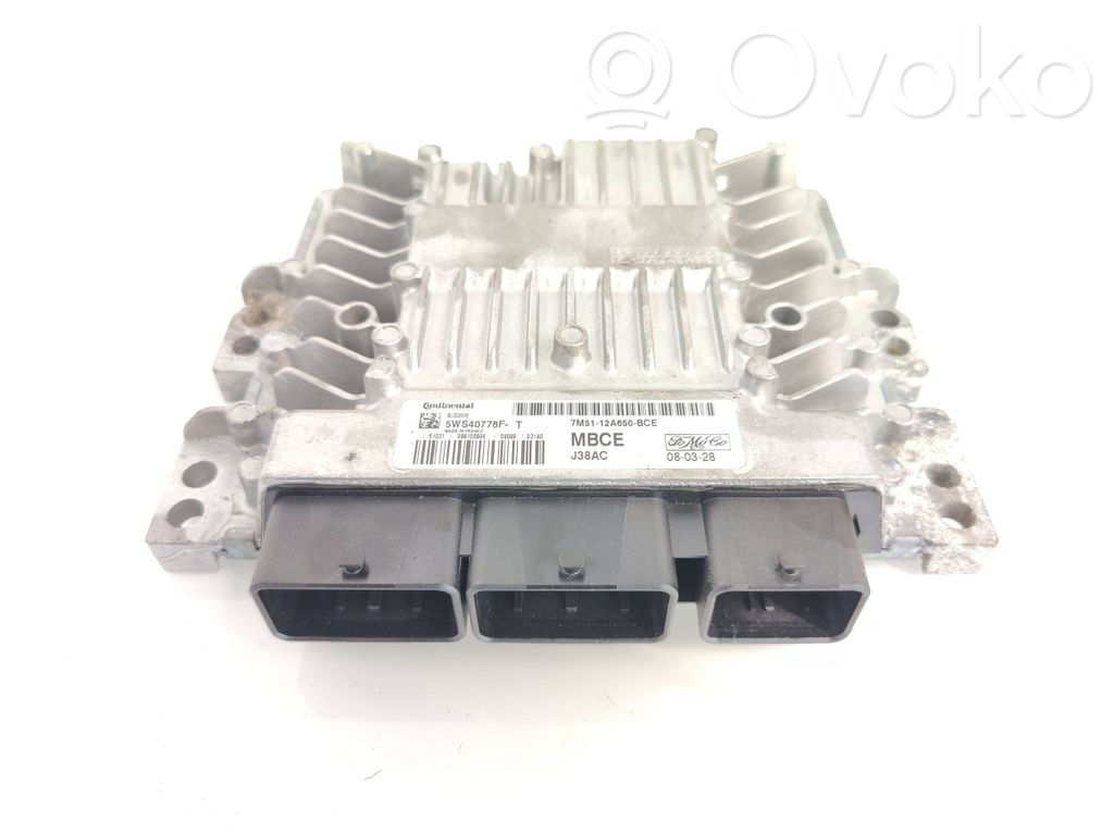 Ford Focus Engine control unit/module 