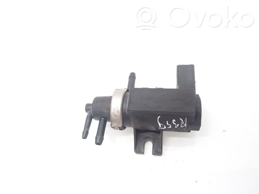Skoda Fabia Mk1 (6Y) Turbo solenoid valve 