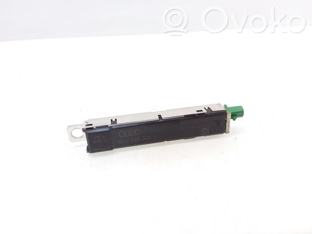 Audi A8 S8 D4 4H Pystyantennivahvistin 