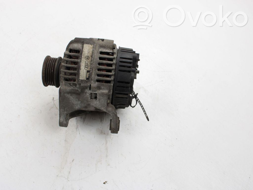 Volkswagen PASSAT B5 Ģenerators 