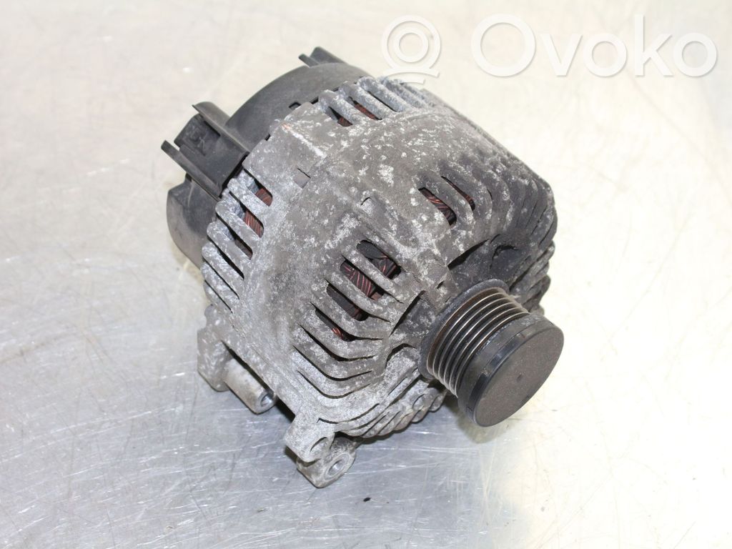 Volkswagen PASSAT B6 Generatorius 