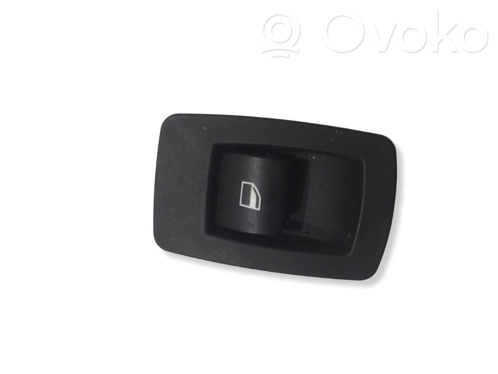 Electric window control switch   9645874