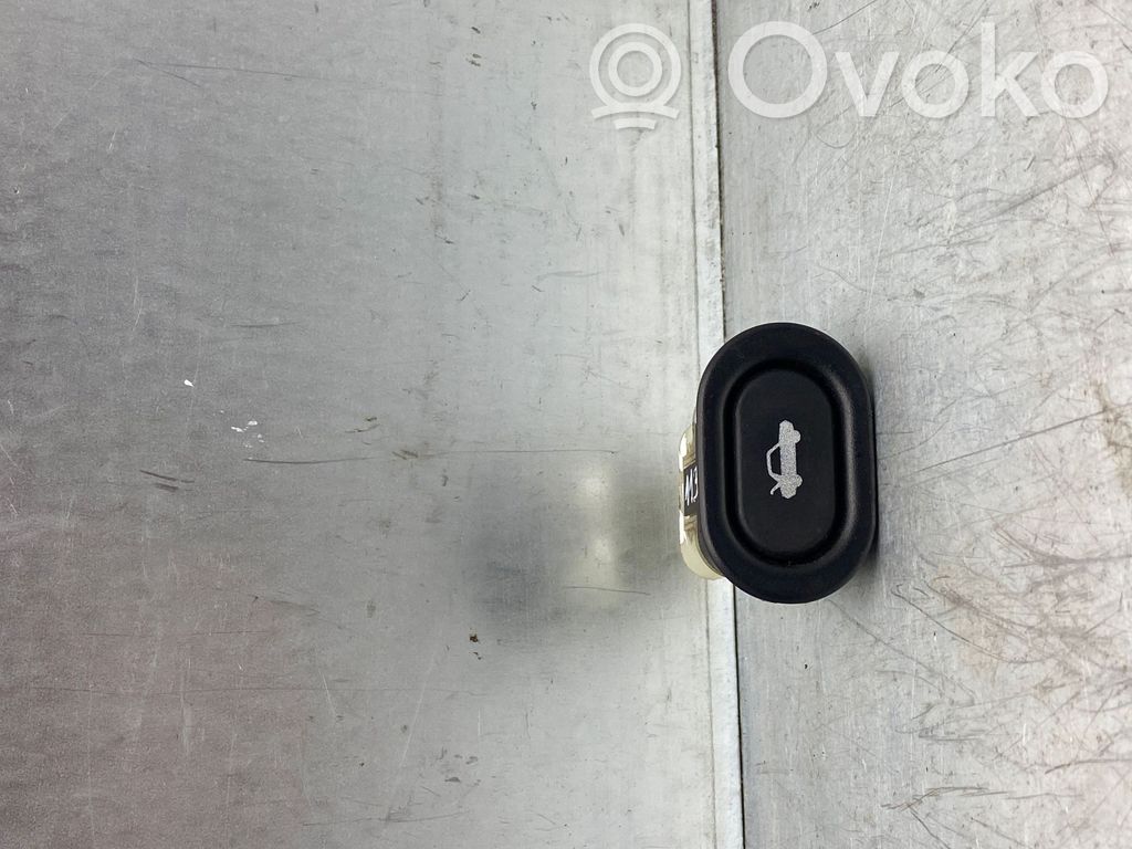 Saab 9-5 Tailgate opening switch 