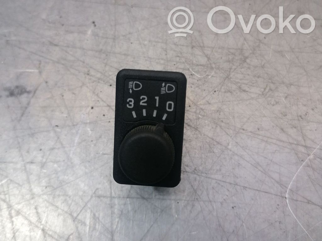 Nissan Primera Headlight level height control switch 