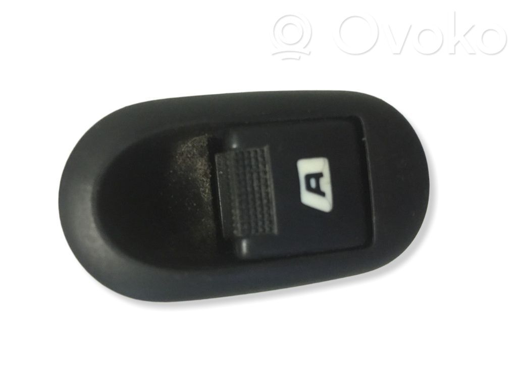Citroen C3 Electric window control switch 