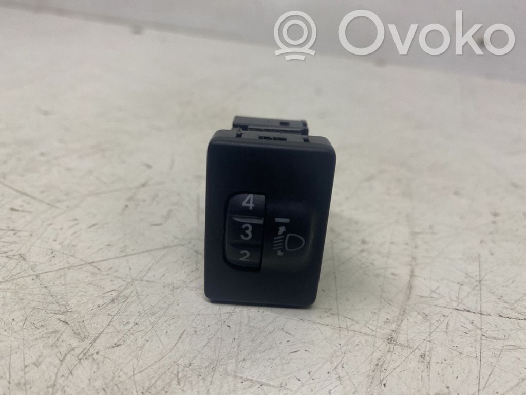 Toyota RAV 4 (XA30) Headlight level height control switch 