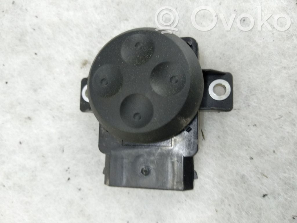 Volkswagen PASSAT B7 Seat control switch 