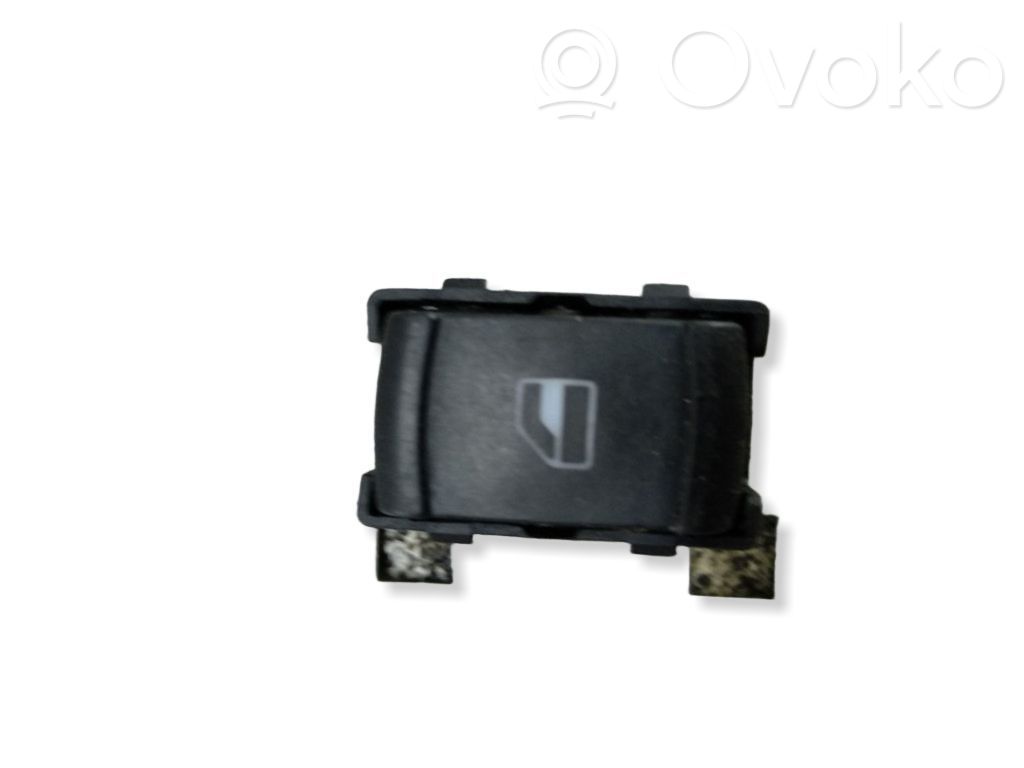 Volkswagen Golf IV Interruptor del elevalunas eléctrico 