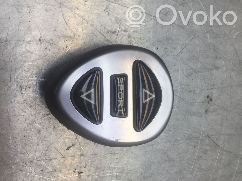 Citroen C5 Suspension ride height/mode switch 