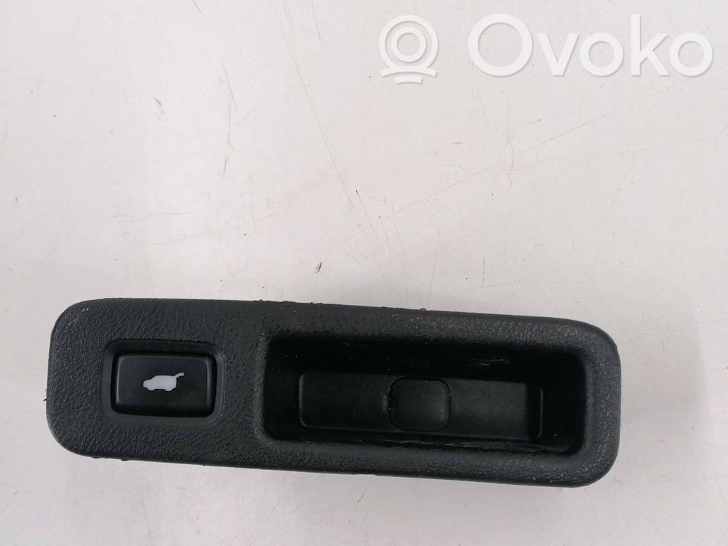 Honda Accord Tailgate opening switch 