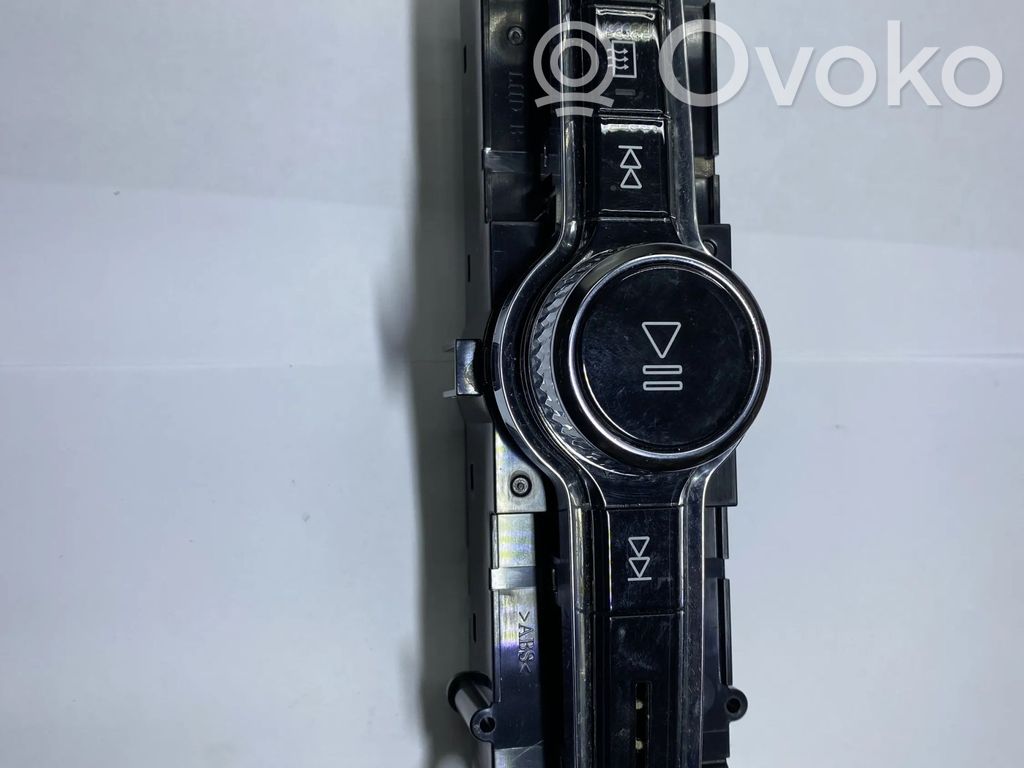 Volvo XC90 Climate control unit 