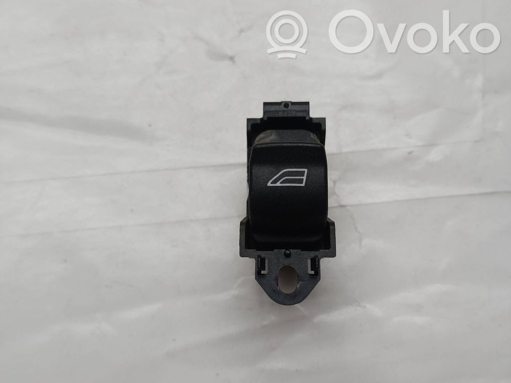 Volvo V50 Electric window control switch 