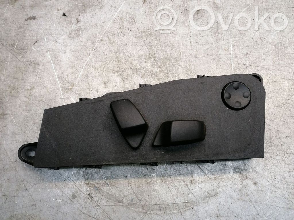 BMW X5 E70 Seat memory switch 