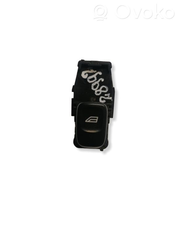 Volvo V70 Electric window control switch 
