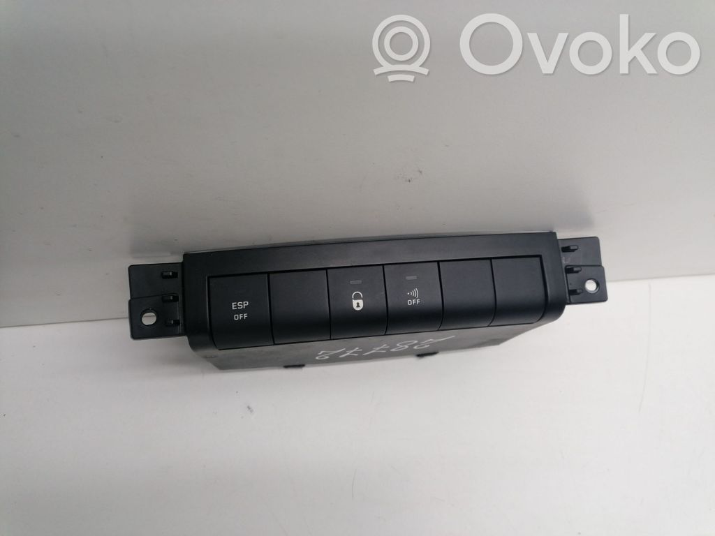Peugeot 207 Central locking switch button 