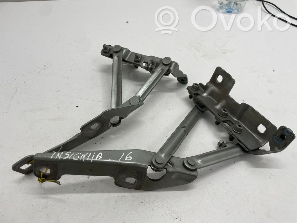 Opel Insignia A Konepellin saranat 