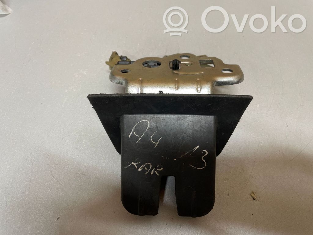 Audi A4 S4 B8 8K Bagažinės spyna 