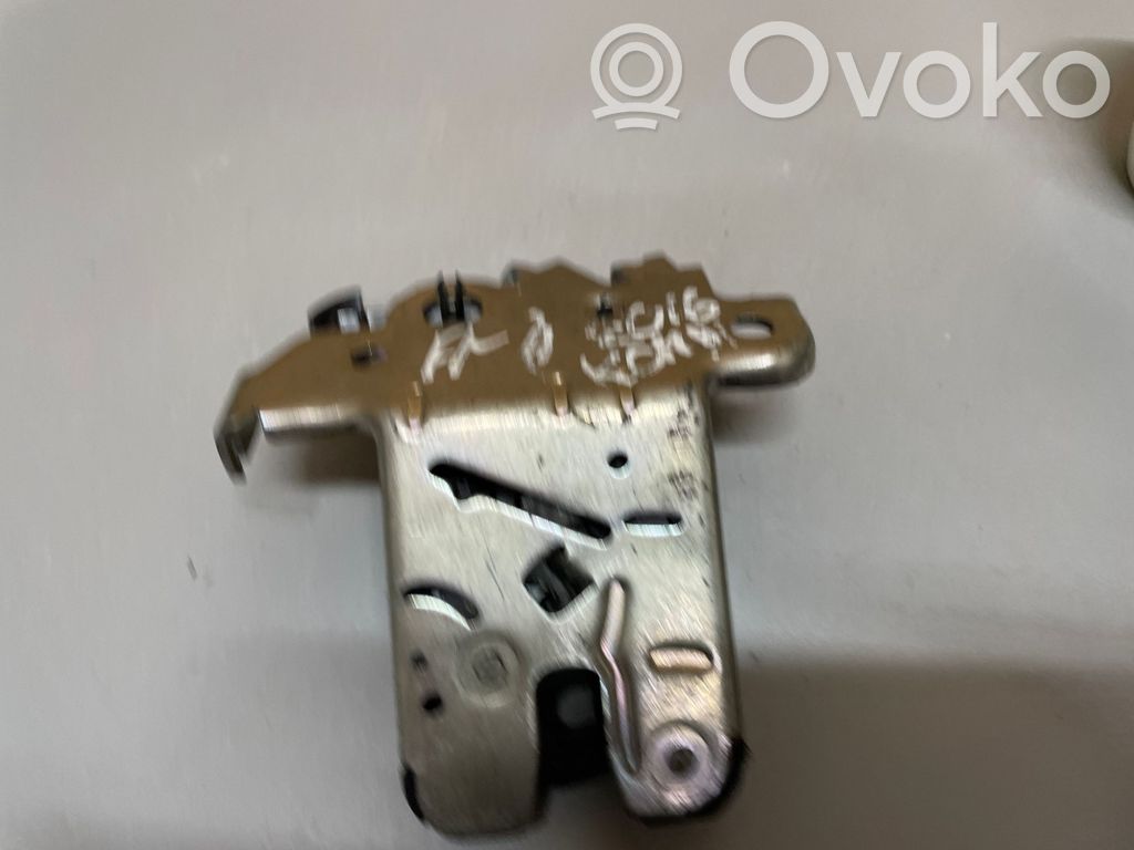Audi A4 S4 B9 Loading door lock 